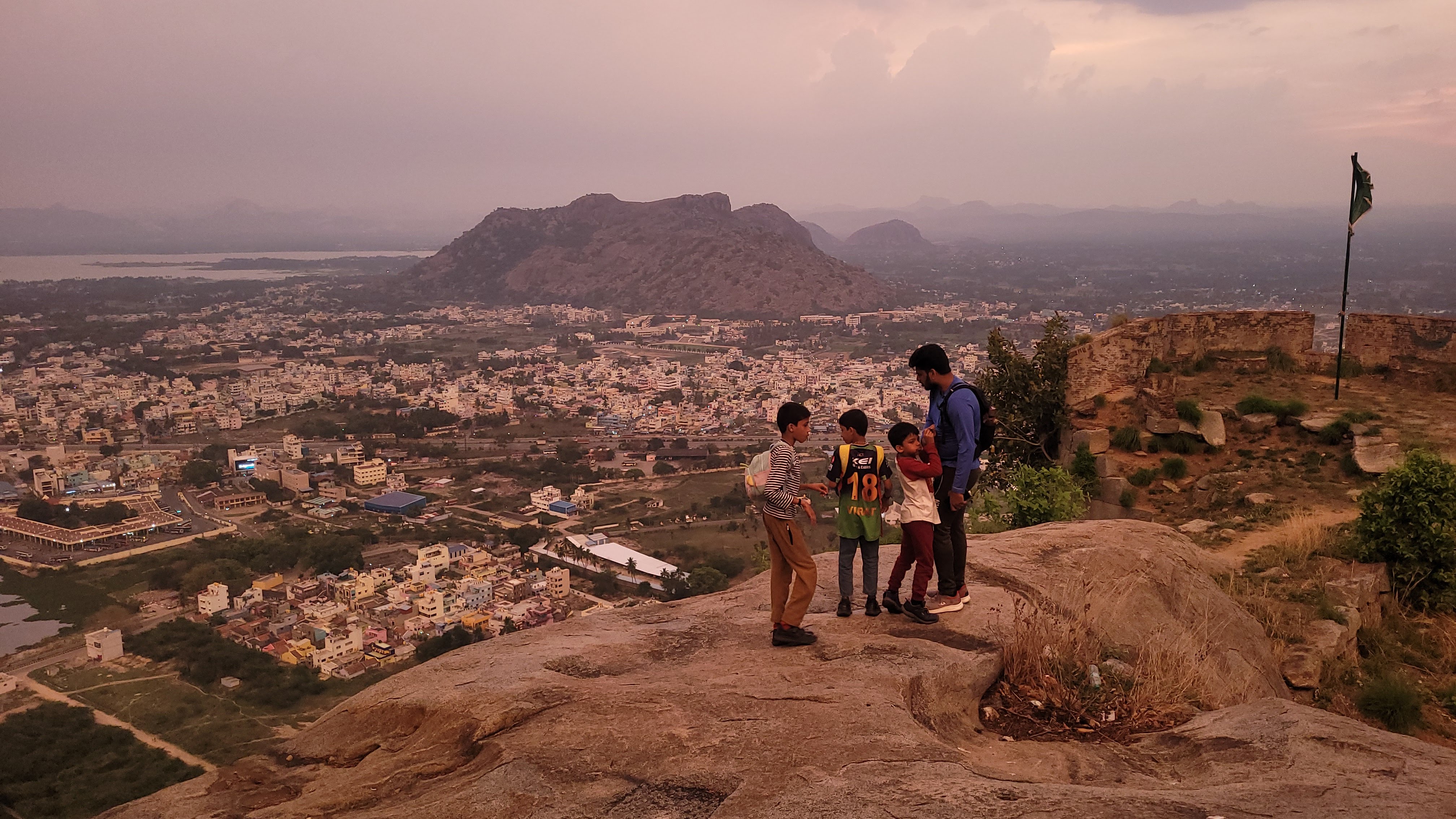 Krishnagiri Hill Trek – Evening Trek